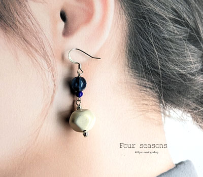 激安アクセサリ・限定400円ピアス・変形パールビーズのピアス・青2