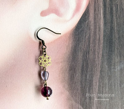 激安アクセサリ・限定400円ピアス・透かし花のピアス・紫2