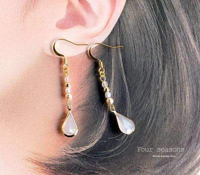 激安アクセサリ・限定400円ピアス・乳白色ドロップのピアス2